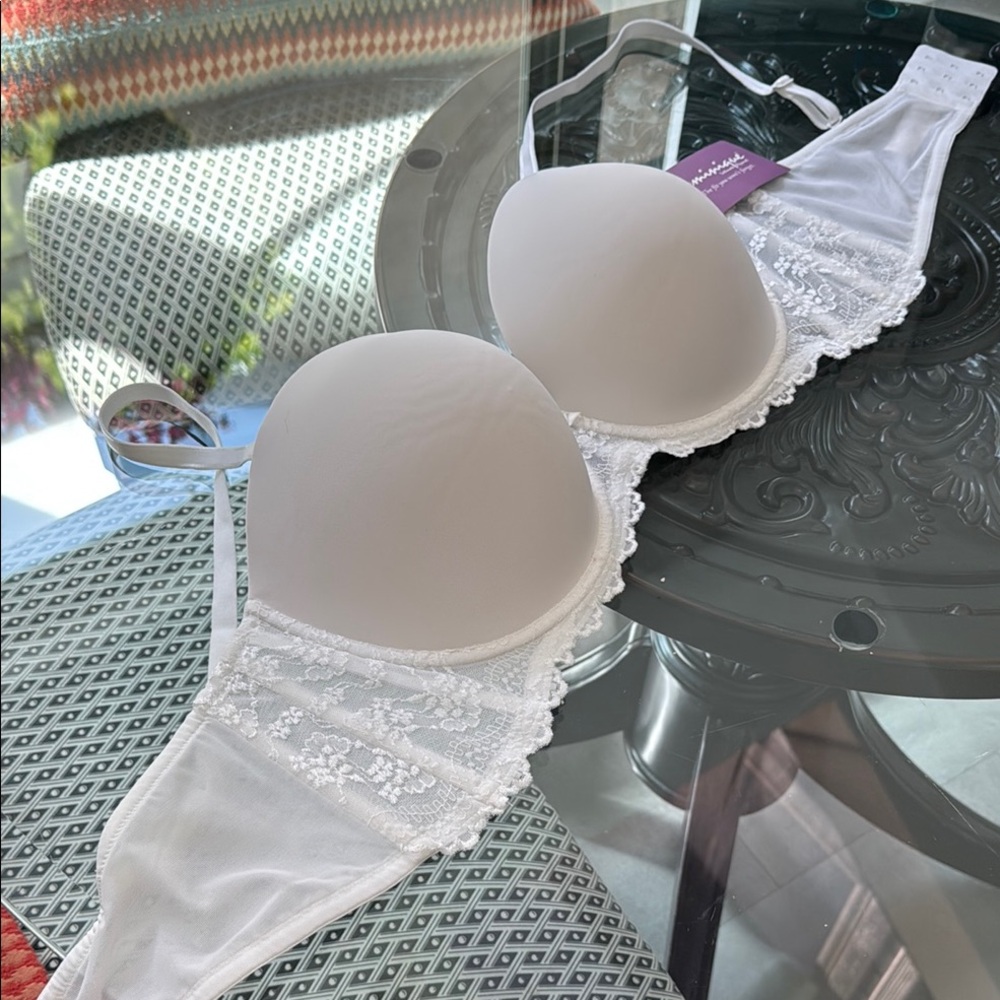 Dominique White Lace Trim Bra with Underwire Support